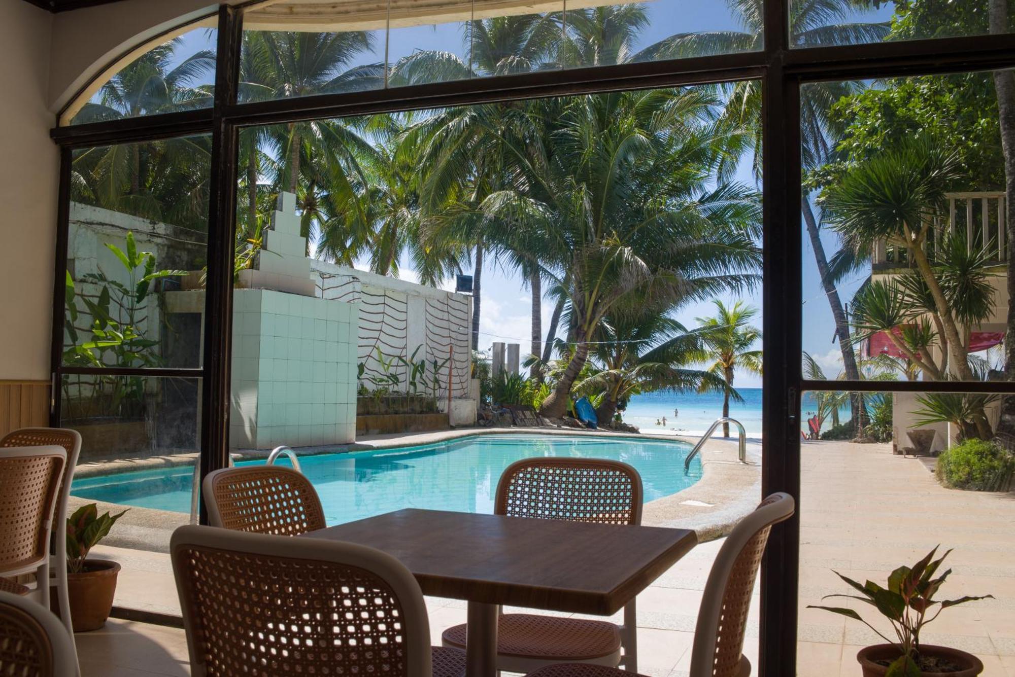 Lukay Las Brisas Balabag  Exterior photo